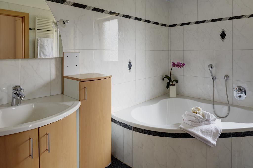 Residence Ladurn Тироло Стая снимка